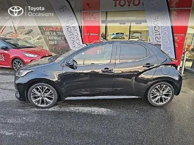 TOYOTA Yaris 116h Iconic 5p occasion 2021 - Photo 3