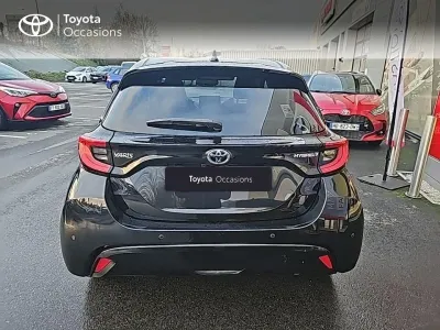 TOYOTA Yaris 116h Iconic 5p occasion 2021 - Photo 4