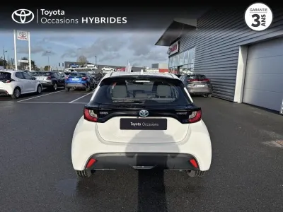 TOYOTA Yaris 116h Dynamic 5p occasion 2023 - Photo 4