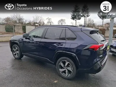 TOYOTA RAV4 2.5 Hybride Rechargeable 306ch Design AWD-i MY23 occasion 2023 - Photo 2