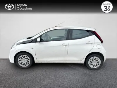TOYOTA Aygo 1.0 VVT-i 72ch x-play 5p occasion 2018 - Photo 3