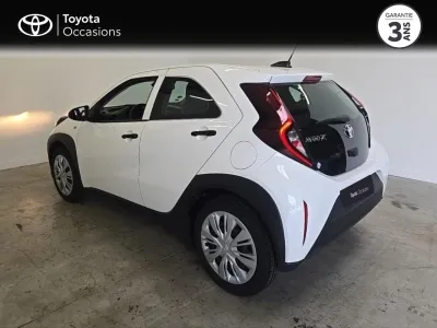 TOYOTA Aygo X 1.0 VVT-i 72ch Dynamic occasion 2023 - Photo 2