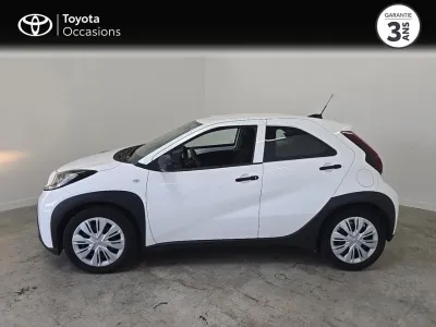TOYOTA Aygo X 1.0 VVT-i 72ch Dynamic occasion 2023 - Photo 3