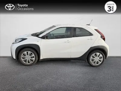 TOYOTA Aygo X 1.0 VVT-i 72ch Dynamic occasion 2022 - Photo 3