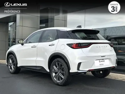 LEXUS LBX 1.5 136ch Elegant 2WD occasion 2025 - Photo 4