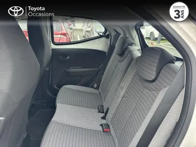 TOYOTA Aygo 1.0 VVT-i 72ch x-play x-app 5p MC18 occasion 2019 - Photo 4