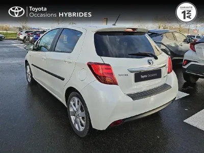 TOYOTA Yaris HSD 100h Style 5p occasion 2016 - Photo 2