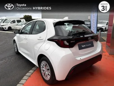 TOYOTA Yaris 116h Dynamic Business + Programme Beyond Zero Academy 5p MC24 occasion 2023 - Photo 2