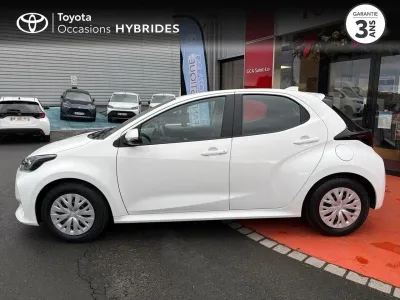 TOYOTA Yaris 116h Dynamic Business + Programme Beyond Zero Academy 5p MC24 occasion 2023 - Photo 3