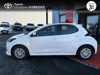 TOYOTA Yaris 116h Dynamic Business 5p + Programme Beyond Zero Academy MY22 occasion 2023 - Photo 2