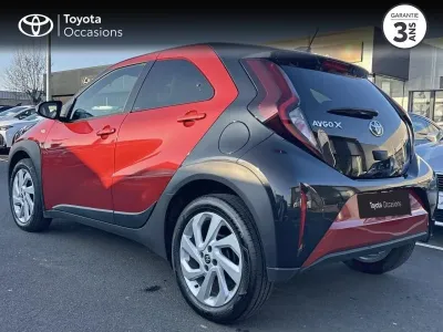TOYOTA Aygo X 1.0 VVT-i 72ch Design occasion 2022 - Photo 2