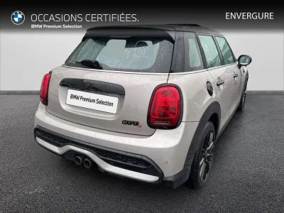 MINI Mini 5 Portes Cooper S 178ch Edition Premium Plus BVA7 occasion 2022 - Photo 2