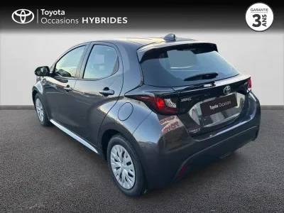 TOYOTA Yaris 116h France Business 5p occasion 2021 - Photo 2