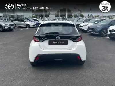 TOYOTA Yaris 116h Dynamic 5p MY22 occasion 2023 - Photo 4