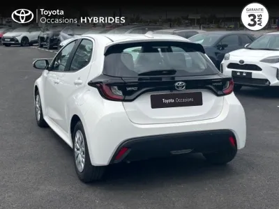 TOYOTA Yaris 116h Dynamic 5p MY22 occasion 2023 - Photo 2
