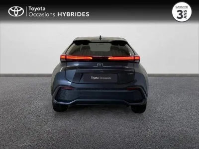 TOYOTA C-HR 1.8 Hybride 140ch Design NG23 occasion 2024 - Photo 4