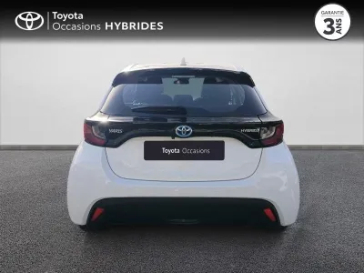 TOYOTA Yaris 116h Dynamic 5p MY22 occasion 2023 - Photo 4