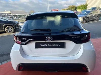 TOYOTA Yaris 116h Dynamic 5p MY21 occasion 2023 - Photo 4