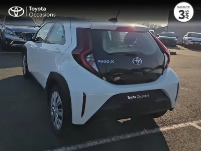 TOYOTA Aygo X 1.0 VVT-i 72ch Dynamic occasion 2023 - Photo 2