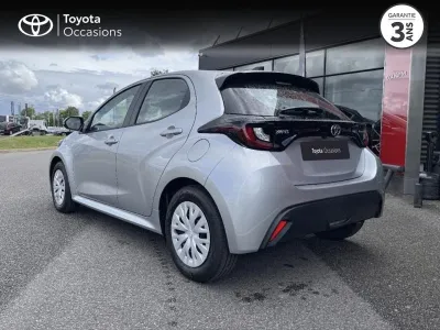 TOYOTA Yaris 116h Dynamic 5p MY25 occasion 2025 - Photo 2