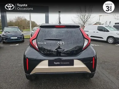 TOYOTA Aygo X 1.0 VVT-i 72ch Design occasion 2022 - Photo 4
