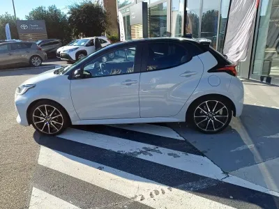 TOYOTA Yaris 116h GR Sport 5p MY22 occasion 2022 - Photo 4