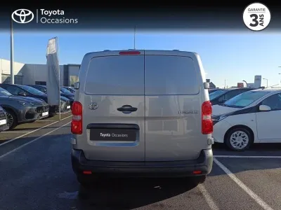 TOYOTA PROACE Medium 2.0 D-4D 140 Cabine Approfondie Start Pack Confort BVA MC24 occasion 2025 - Photo 4