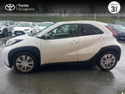 TOYOTA Aygo X 1.0 VVT-i 72ch Dynamic occasion 2022 - Photo 3