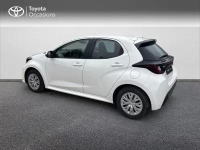 TOYOTA Yaris 116h Dynamic 5p MY22 occasion 2023 - Photo 2