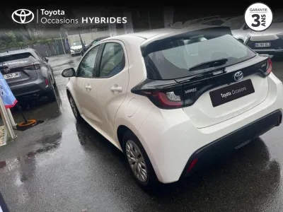 TOYOTA Yaris 116h Dynamic 5p MY22 occasion 2023 - Photo 2