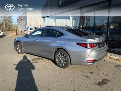 LEXUS ES 300h Business MY25 occasion 2024 - Photo 2