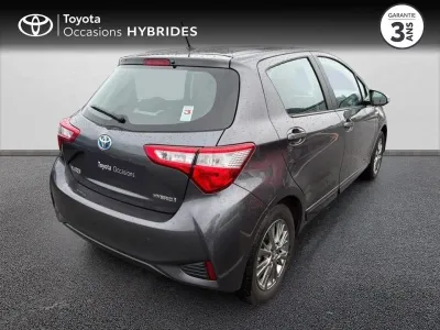 TOYOTA Yaris 100h Dynamic 5p RC19 occasion 2020 - Photo 2