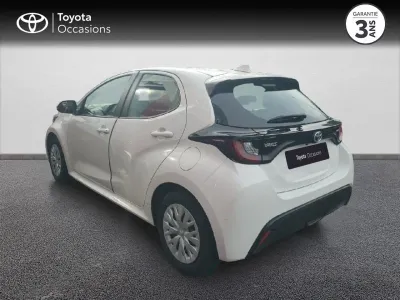 TOYOTA Yaris 116h Dynamic 5p MY22 occasion 2023 - Photo 2
