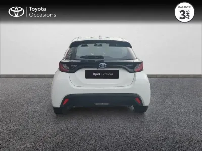 TOYOTA Yaris 116h Dynamic 5p MY22 occasion 2023 - Photo 4