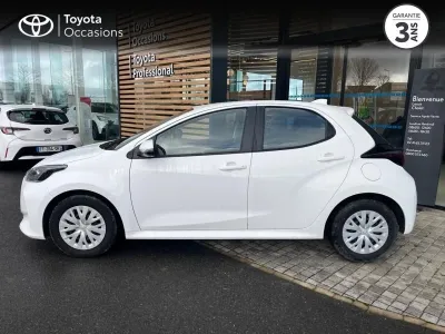 TOYOTA Yaris 120 VVT-i Dynamic 5p MY22 occasion 2023 - Photo 3