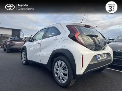 TOYOTA Aygo X 1.0 VVT-i 72ch Dynamic MY23 occasion 2023 - Photo 2