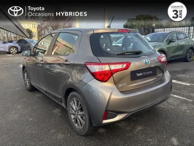 TOYOTA Yaris 100h Dynamic 5p RC19 occasion 2019 - Photo 2