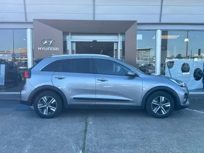 KIA Niro 1.6 GDi 105ch ISG + électrique 43.5ch Active DCT6 occasion 2022 - Photo 4