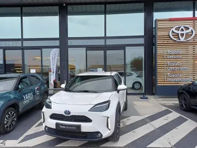 TOYOTA Yaris Cross 116h Design MY22 occasion 2022 - Photo 1