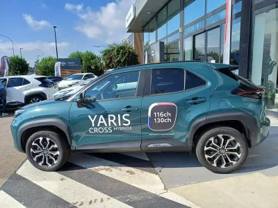 TOYOTA Yaris Cross 130h Design MY25 occasion 2026 - Photo 3