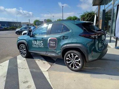 TOYOTA Yaris Cross 130h Design MY25 occasion 2026 - Photo 4