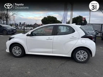 TOYOTA Yaris 120 VVT-i Dynamic 5p MY22 occasion 2024 - Photo 3