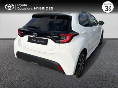 TOYOTA Yaris 116h Design 5p MY22 occasion 2023 - Photo 2
