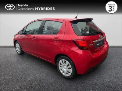 TOYOTA Yaris HSD 100h Dynamic 5p occasion 2016 - Photo 2