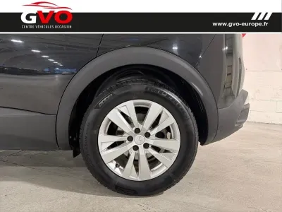 PEUGEOT 3008 1.5 BlueHDi 130ch E6.c Active Business S&S occasion 2018 - Photo 4