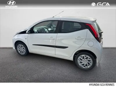 TOYOTA Aygo 1.0 VVT-i 72ch x-play x-app 5p MC18 occasion 2019 - Photo 3