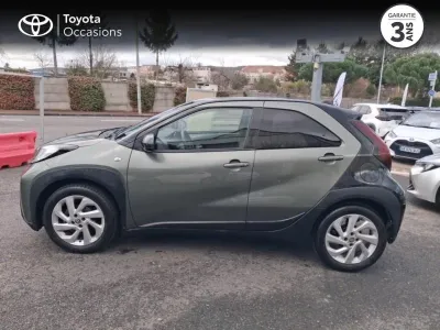 TOYOTA Aygo X 1.0 VVT-i 72ch Design occasion 2022 - Photo 3