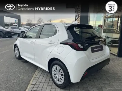 TOYOTA Yaris 116h Dynamic 5p MY22 occasion 2023 - Photo 2
