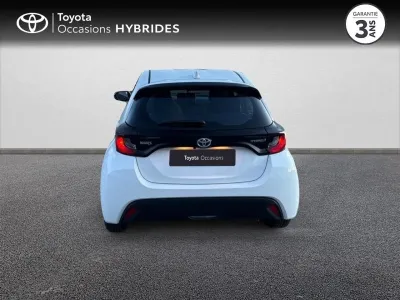 TOYOTA Yaris 116h Dynamic 5p MY22 occasion 2023 - Photo 4