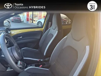 TOYOTA Aygo X 116h GR Sport occasion 2026 - Photo 3